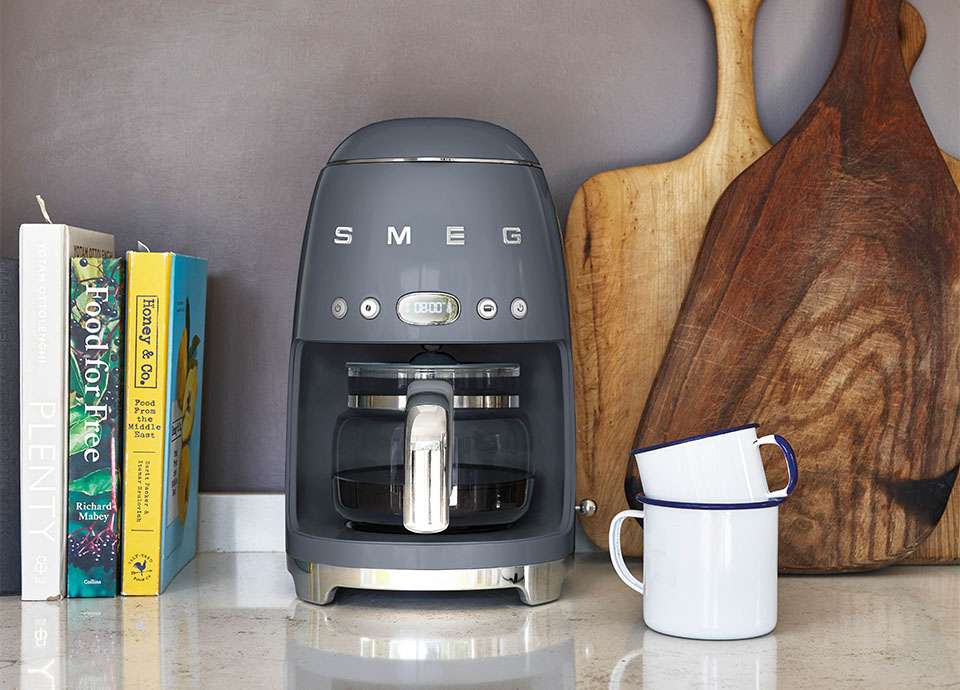 Smeg Retro Drip Filter Coffee Machine Cream