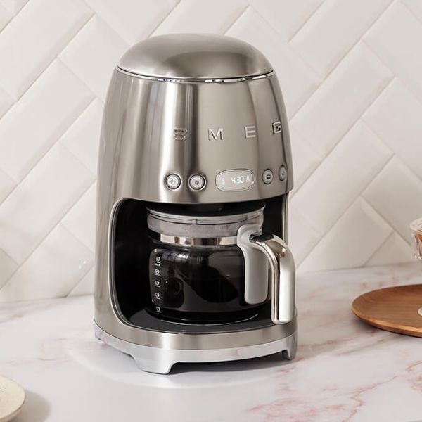Smeg drip filter coffee machine in stainless steel