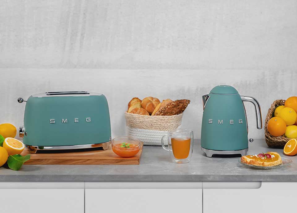 Orange kettles deals and toasters