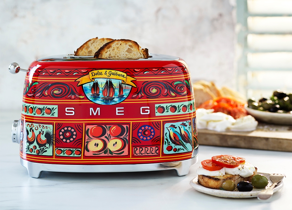 Smeg 50s Style Retro Toasters. Award Winning!