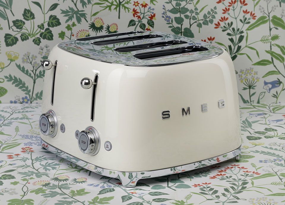 KETTLES & TOASTERS