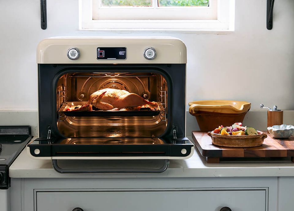 Explore Our Stylish Countertop Oven Range for Compact Cooking!