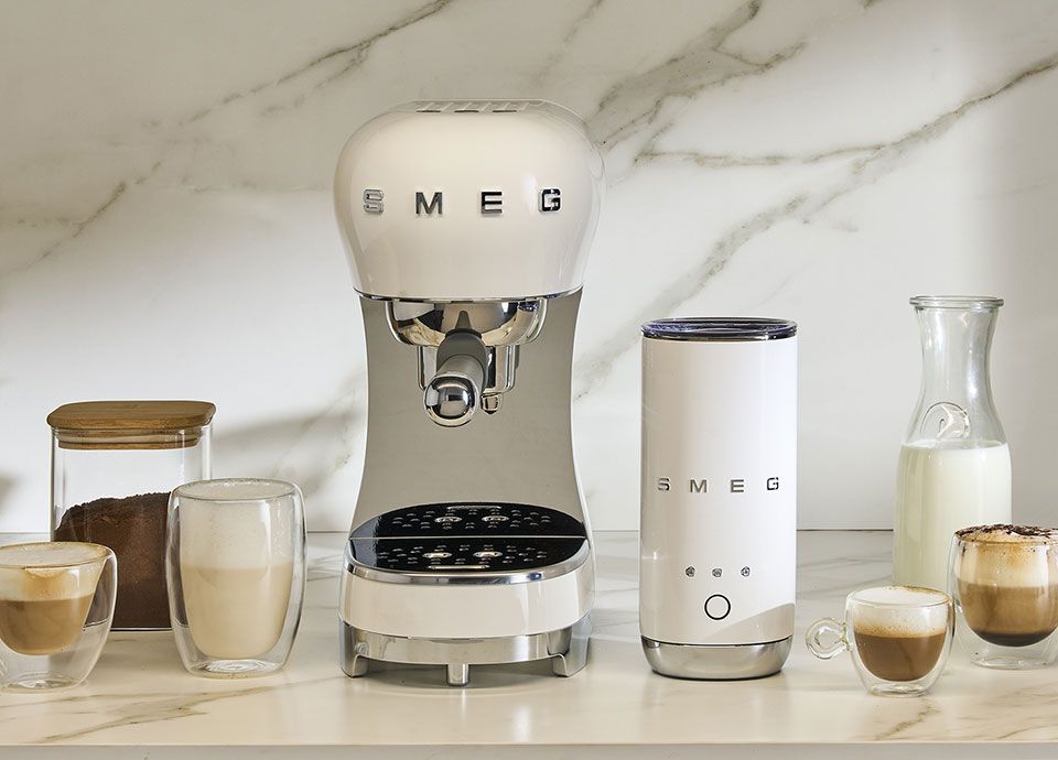 The Smeg Espresso Coffee Machine & Mini Milk Frother Bundle