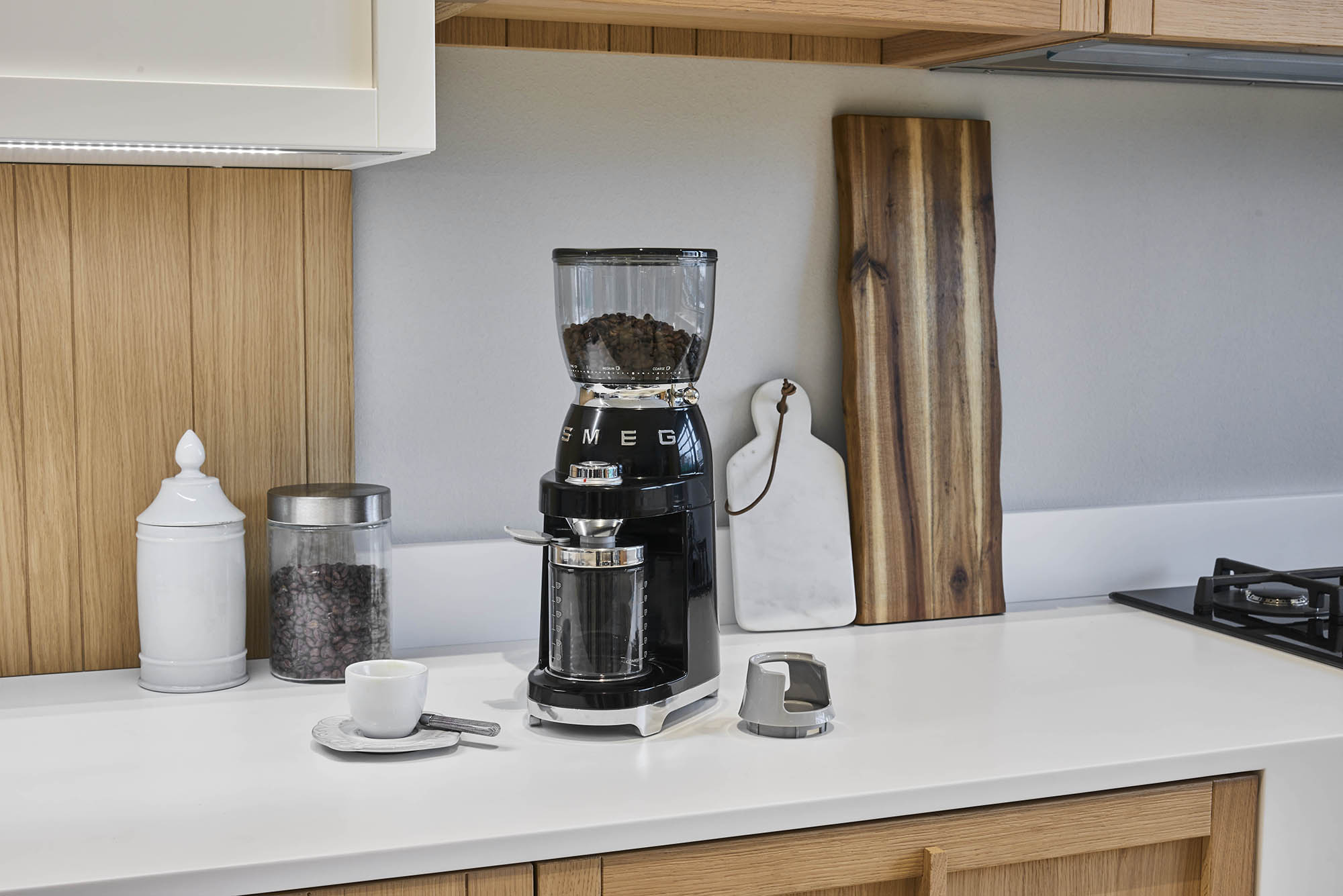 Smeg coffee grinders, the perfect accessory