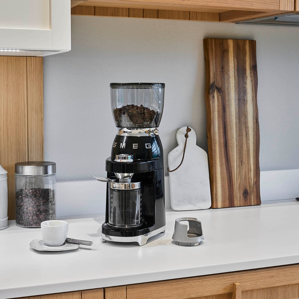 NEW COFFEE GRINDER FOR SERIOUS COFFEE FANS