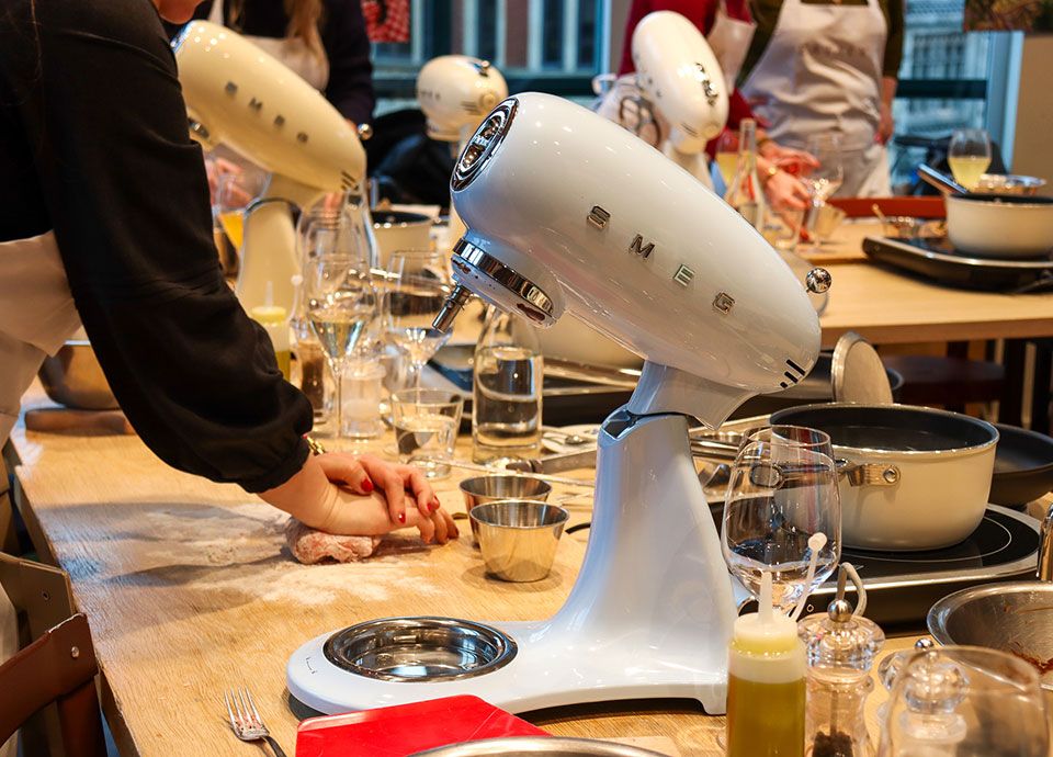 Master the Art of Italian Cooking: La Scuola