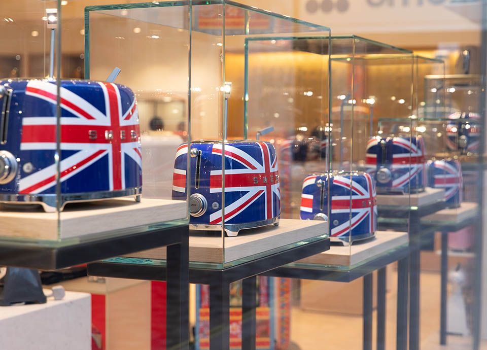 London Smeg store window Queen's Jubilee union jack toasters