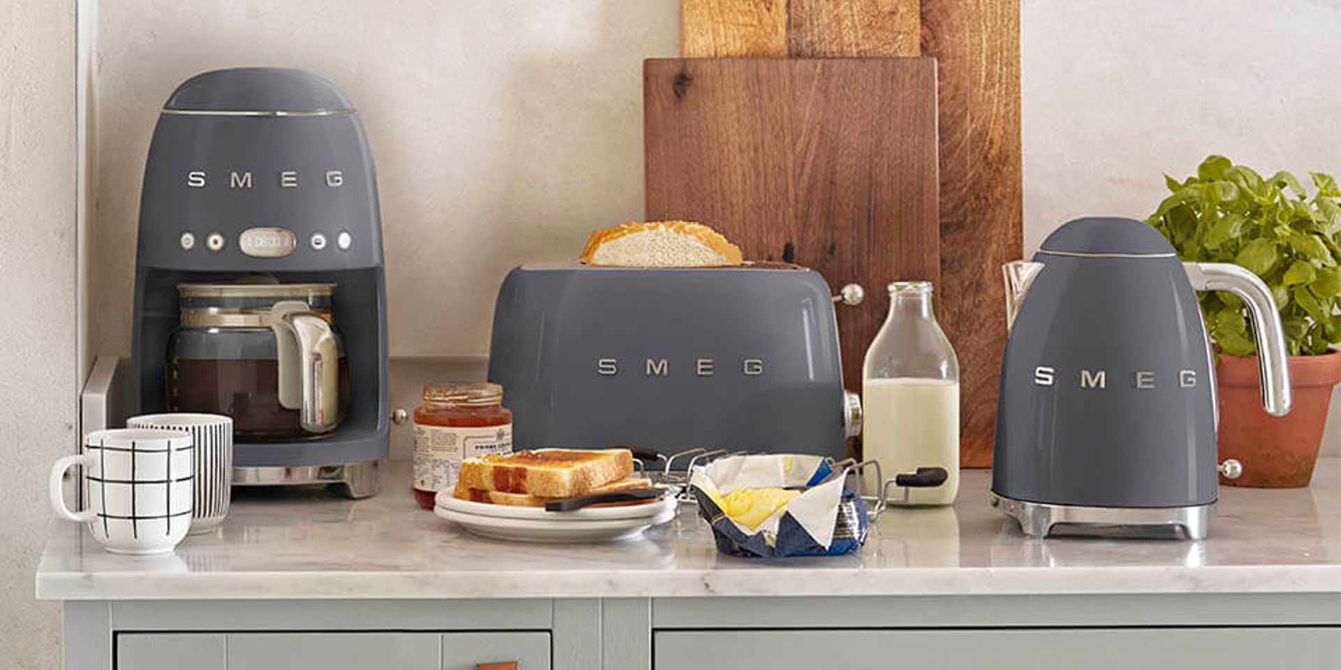 Harvey Norman Ireland Go Go Go Smeg We Love Smeg UK Retro Kettles And