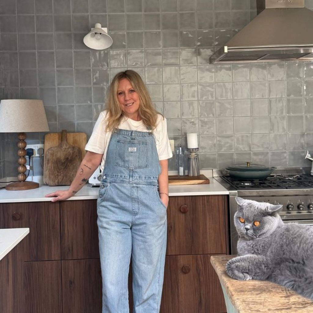 Interview with Lisa Dawson
