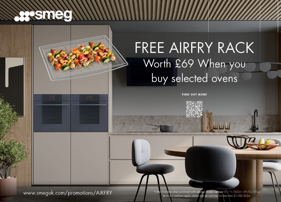 Buy a selected Smeg oven and claim a free airfry accessory worth £69