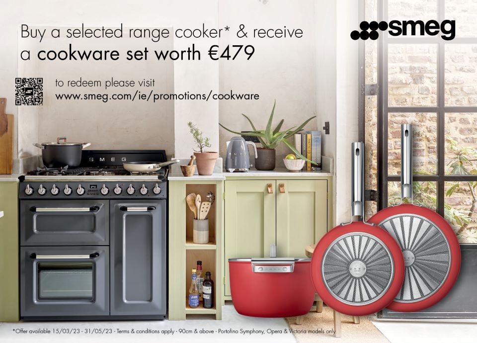 Smeg range cooker promotion with free cookware