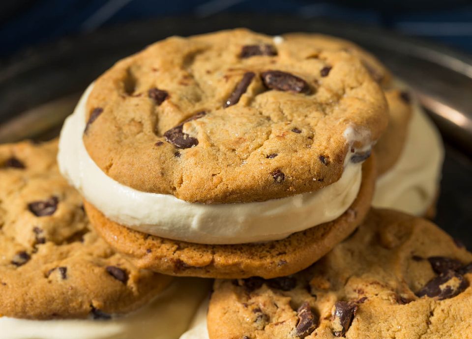 ice cream cookie sandwich