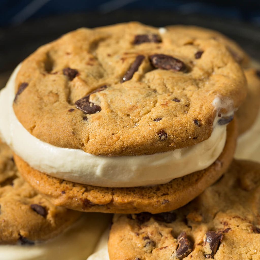 ice cream cookie sandwich