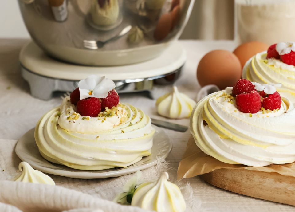 lemon and raspberry mini spring pavlovas
