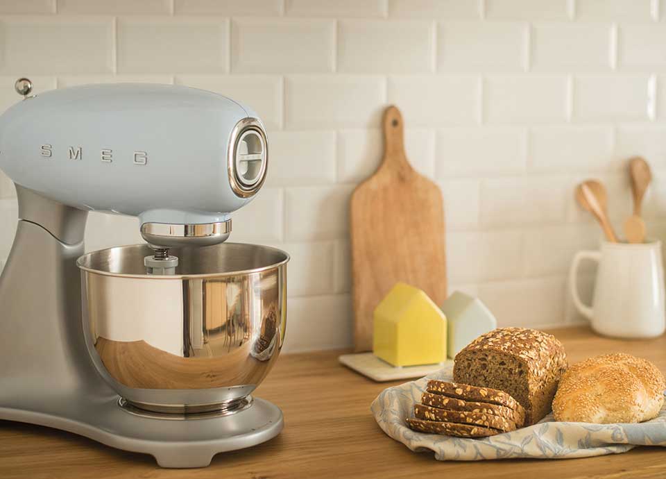 Smeg stand mixer with bread