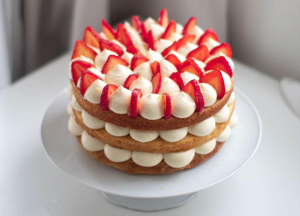 Lemon and Strawberry Cake