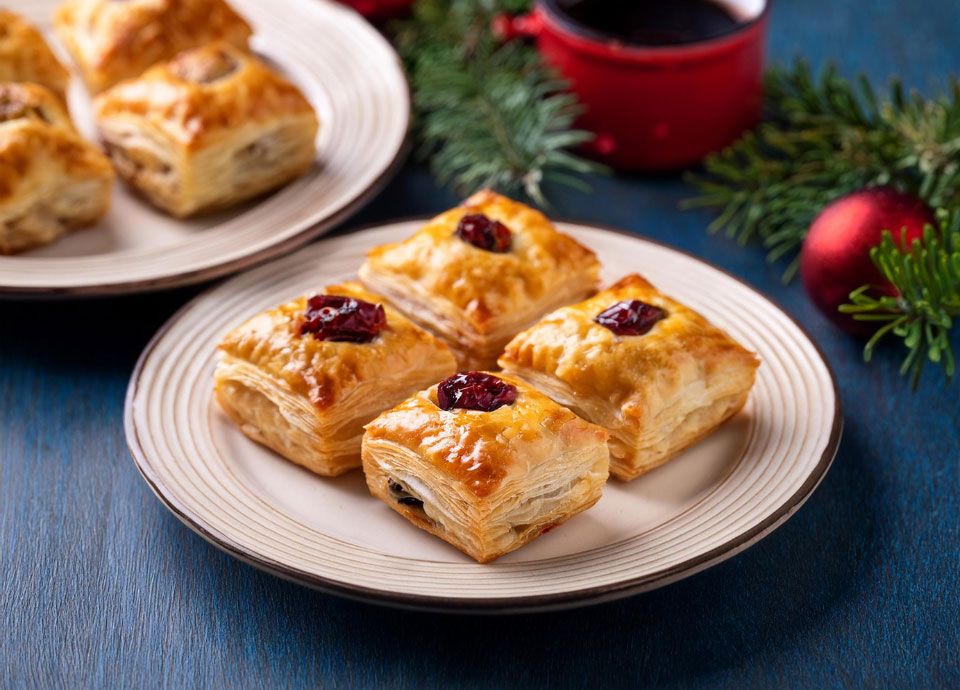 Turkey, stuffing and cranberry pastry puffs