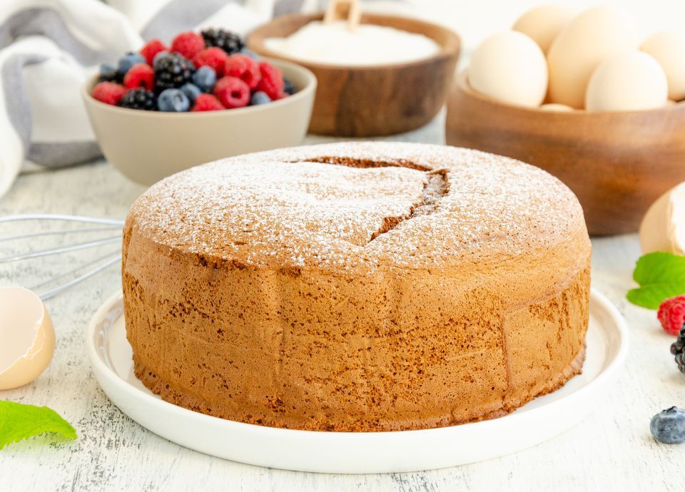 Air Fryer Vanilla Sponge