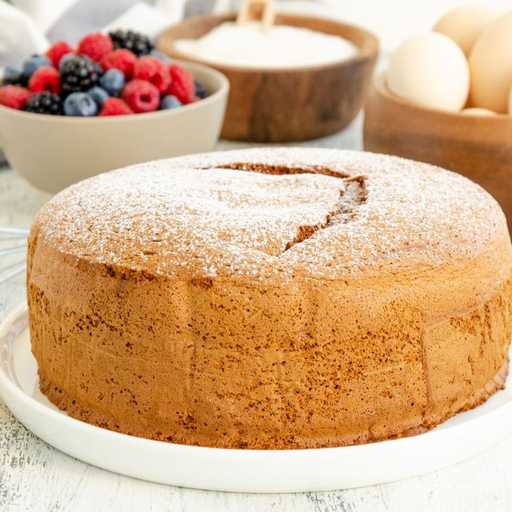 Air Fryer Vanilla Sponge