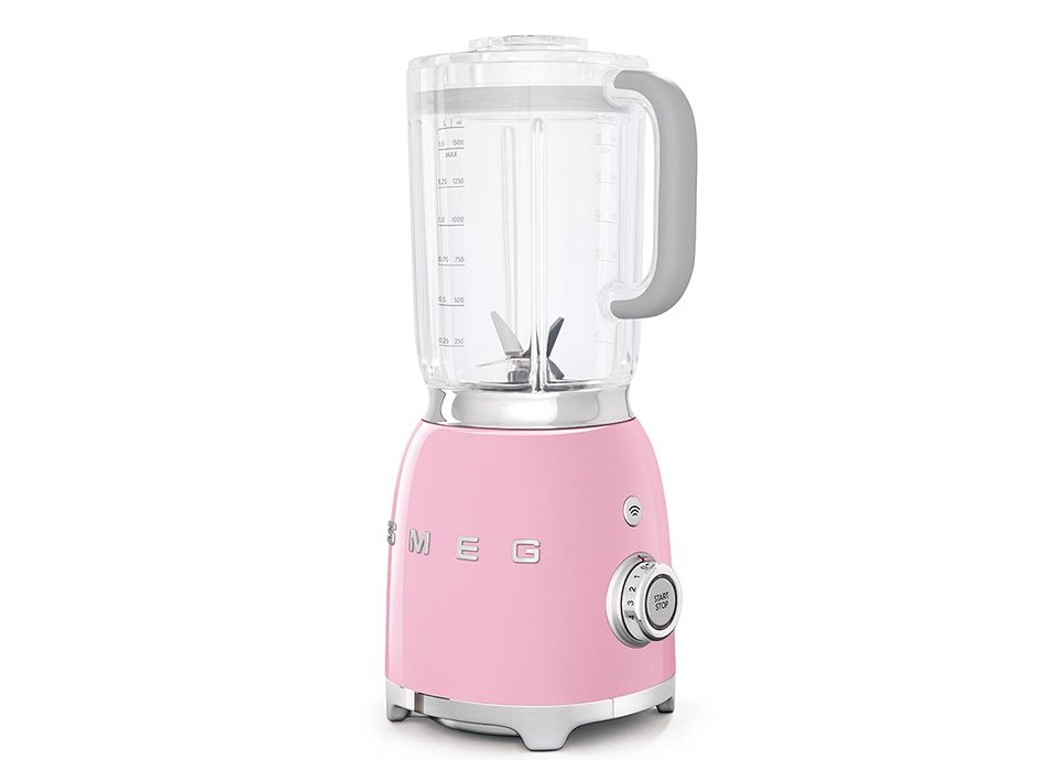 Blend-and-go with Smeg's personal blender - Appliance Retailer