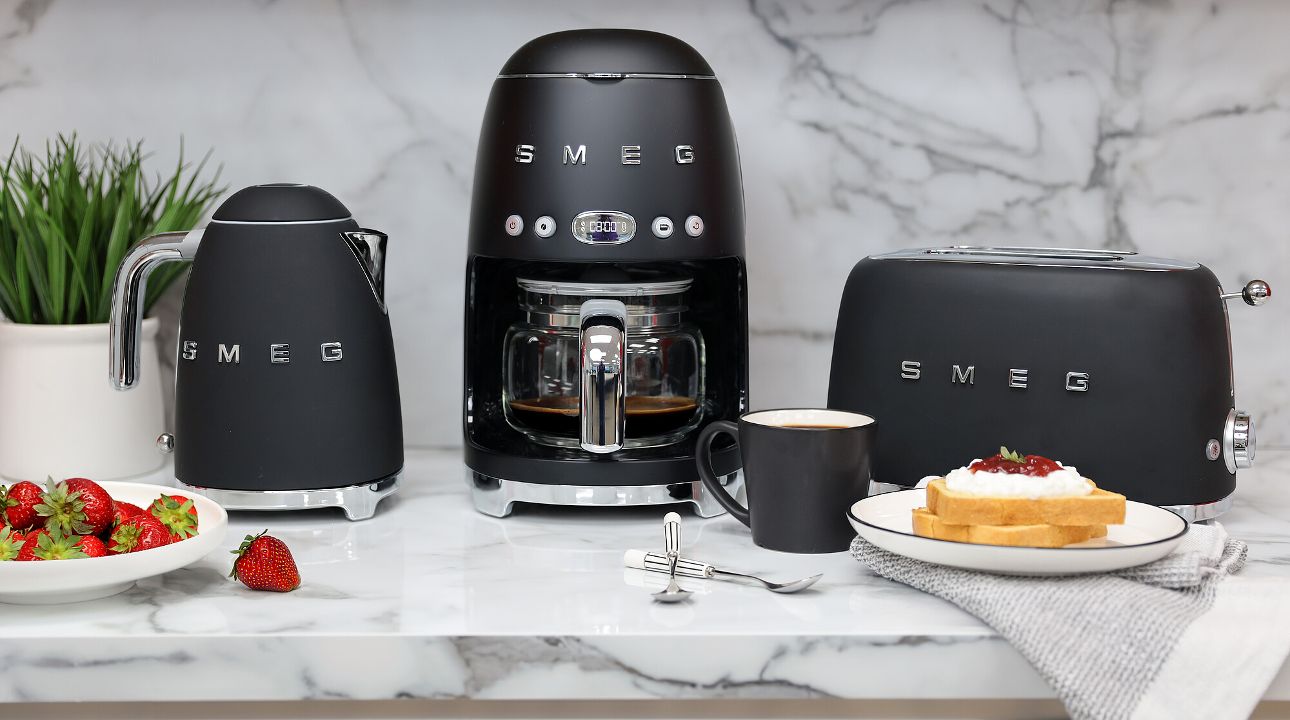 SMEG Matte Black Collection