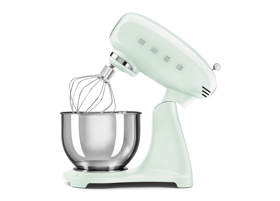 Full-color stand mixers