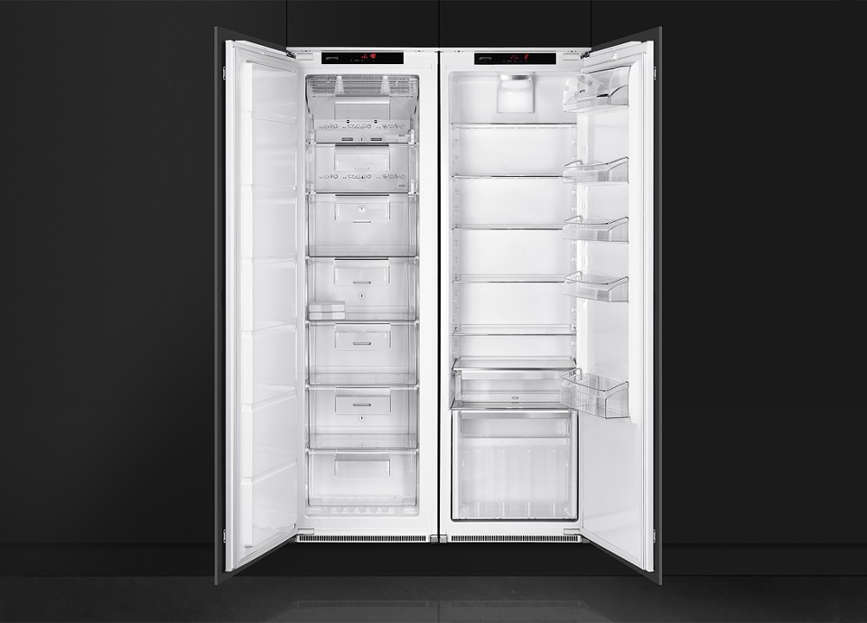 Built-in fridges and freezers