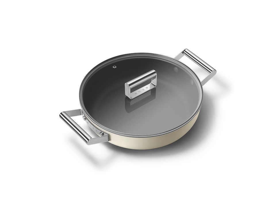 Premium handles and lids Premium handles and lids, built to last