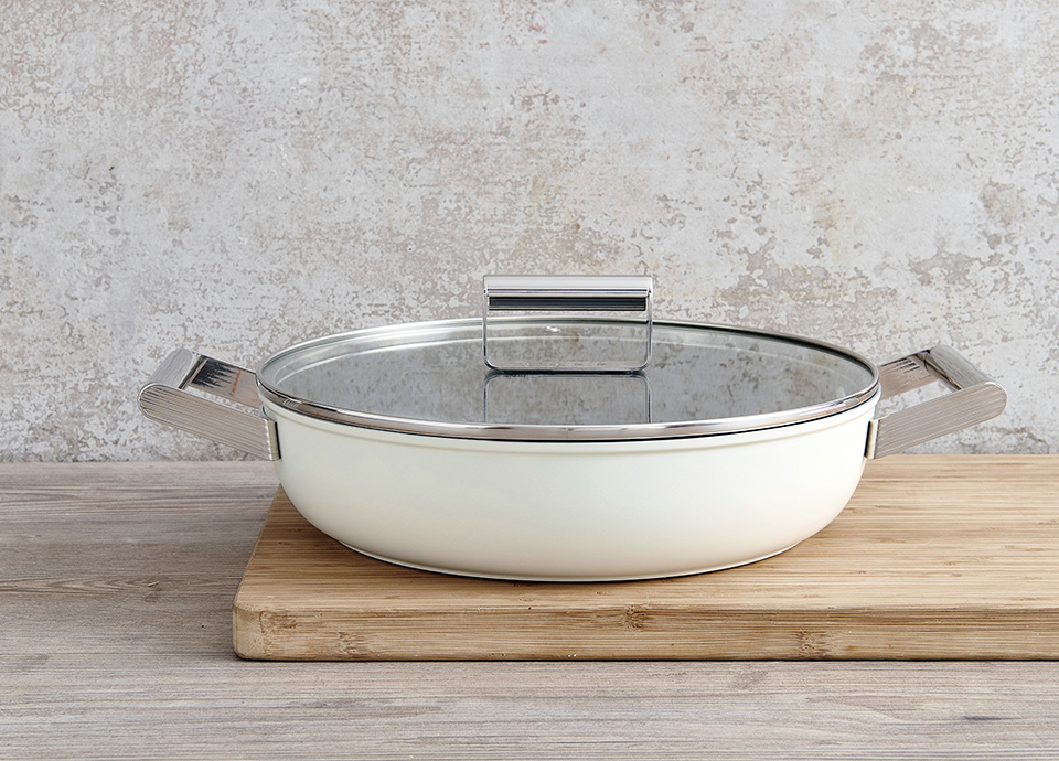 Smeg shop cookware prices