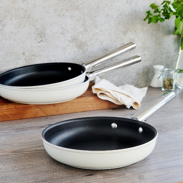 Frying pan