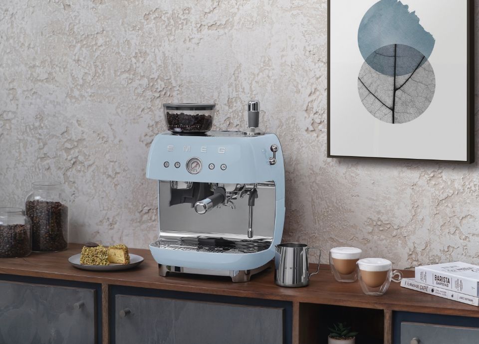 Smeg espresso coffee machine white cheap