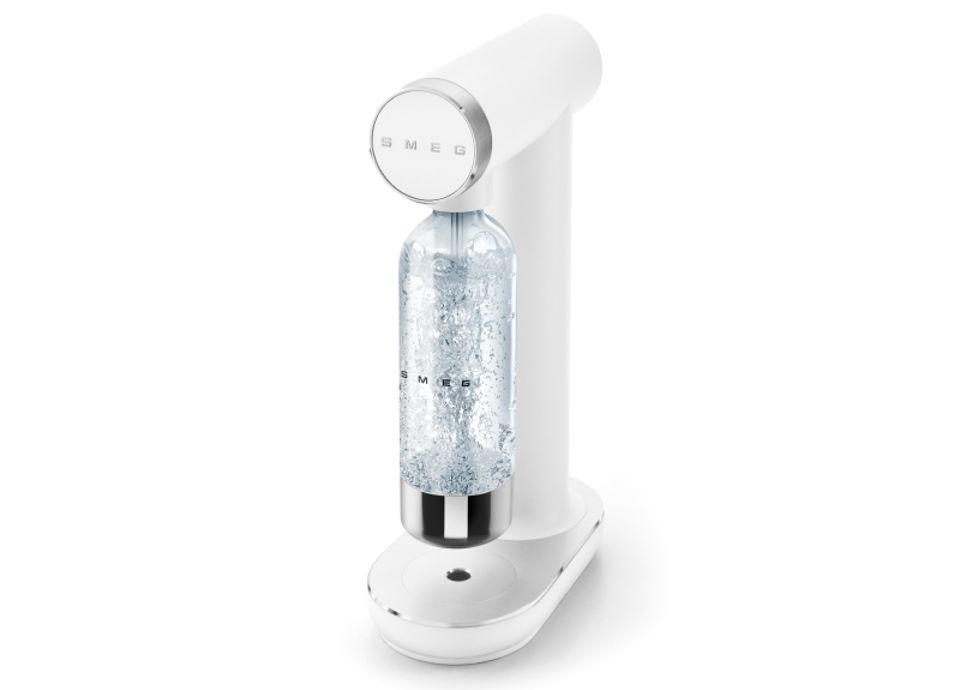 Sparkling Water Maker, (NEW_COLOR) | SMEG USA