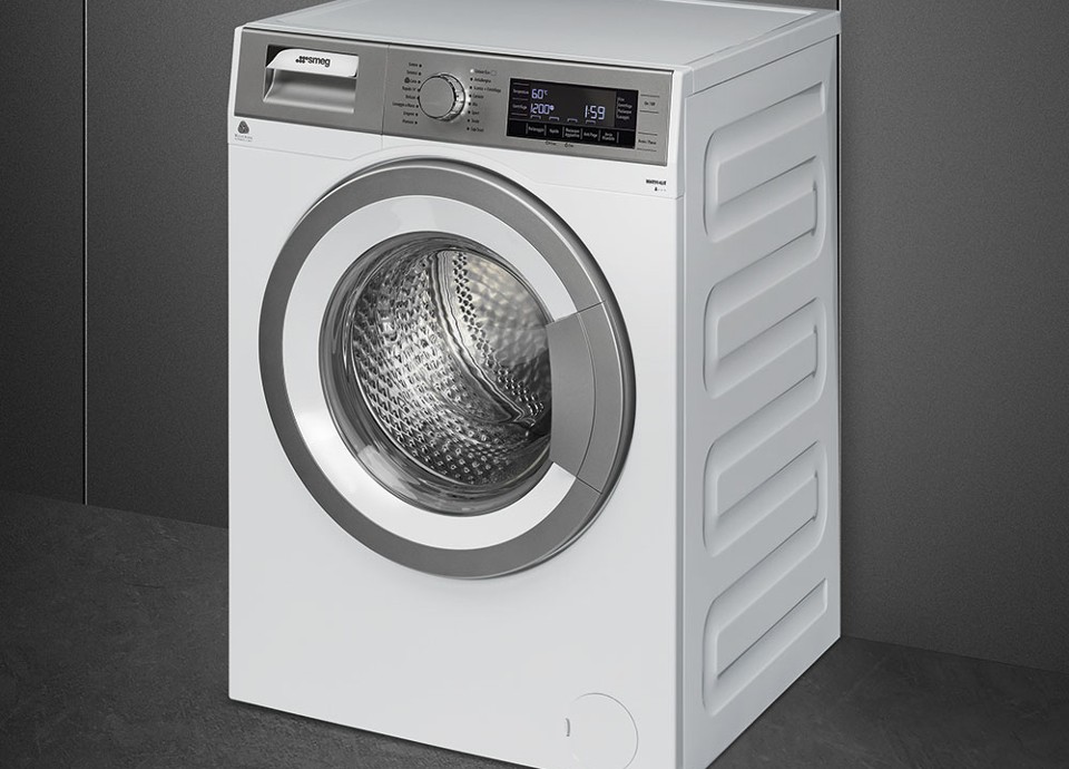 Clean and dry even impeccable with Steam Smeg