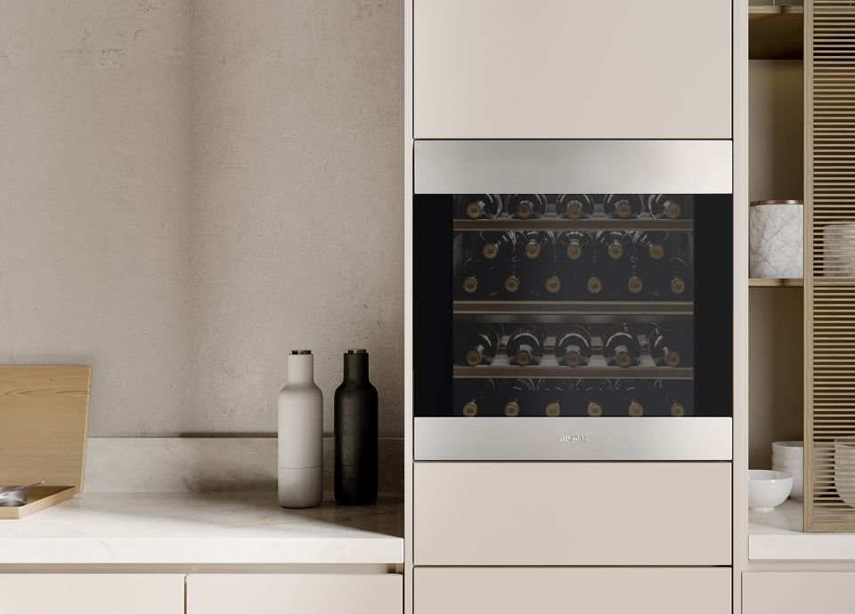 Storing wine at home with Smeg wine coolers
