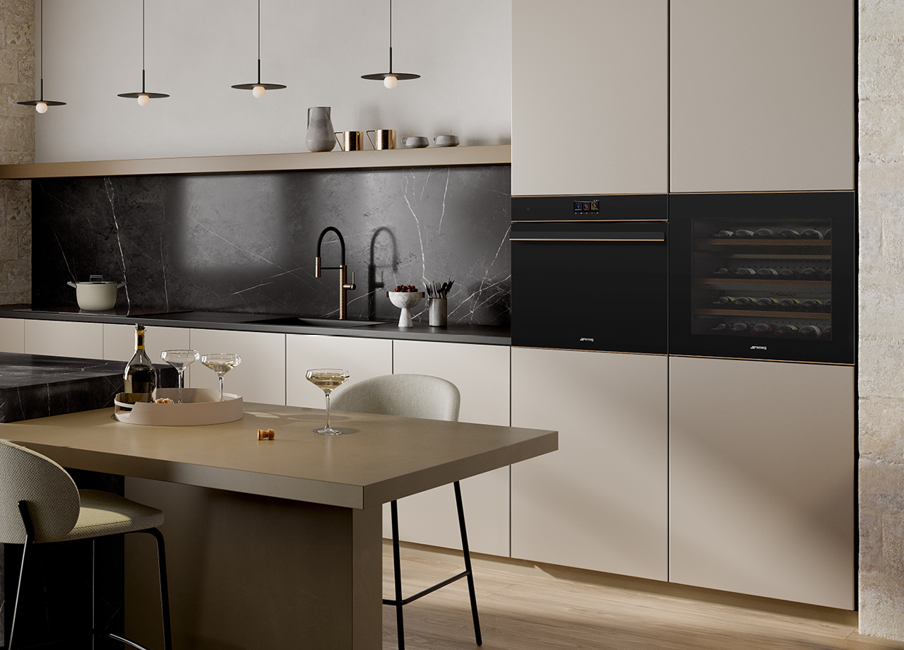 Storing wine at home with Smeg wine coolers