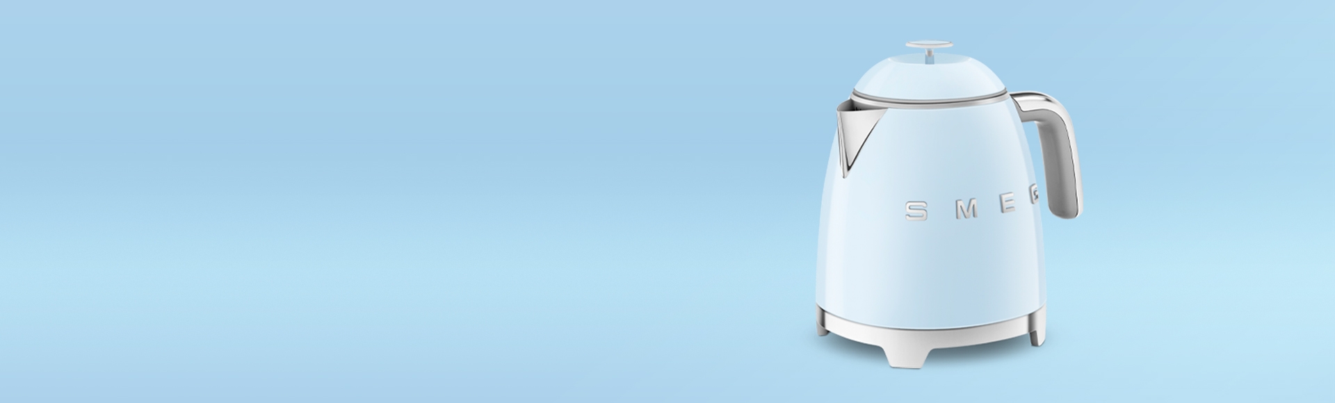 Small / Mini Electric Kettles Retro 50's Design Smeg UK