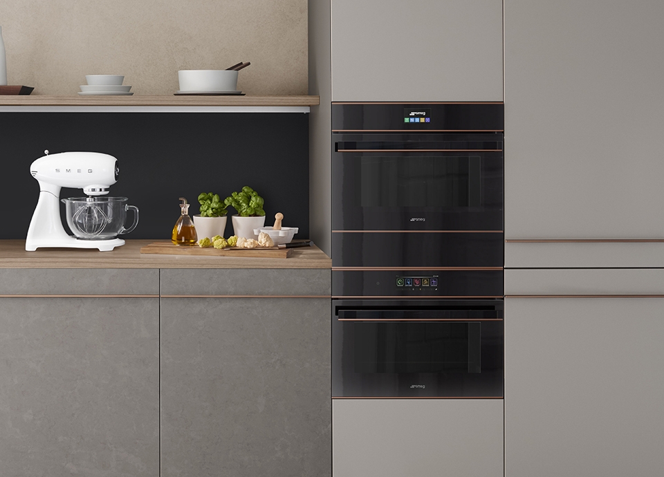 Elettrodomestici Smeg da incasso con allineamento a colonna