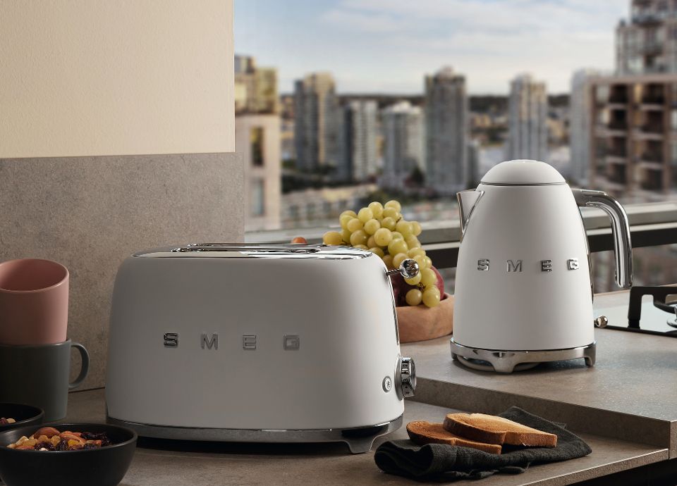 David jones smeg toaster top