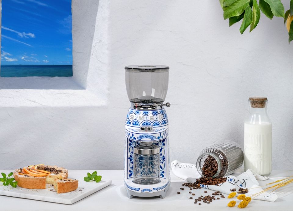 Blu mediterraneo coffee grinder