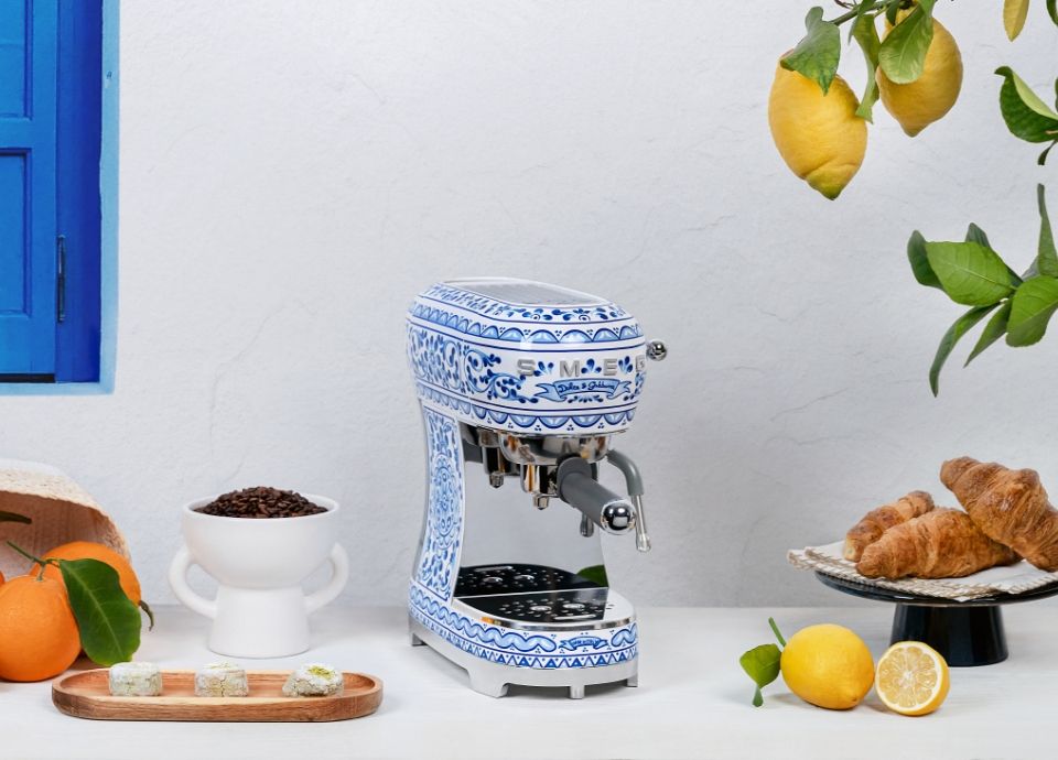 Blu mediterraneo macchina del caffè espresso