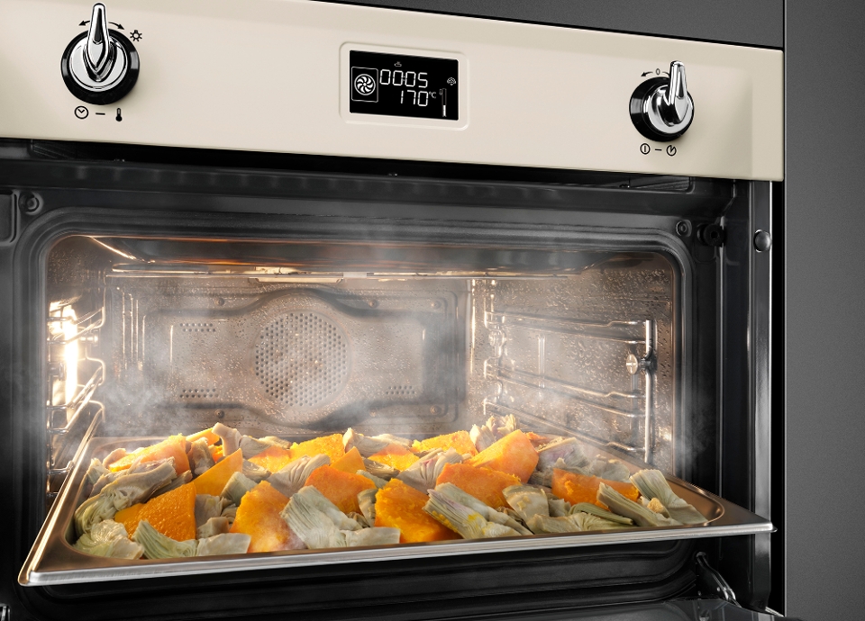 Cuisson au four vapeur SMEG France