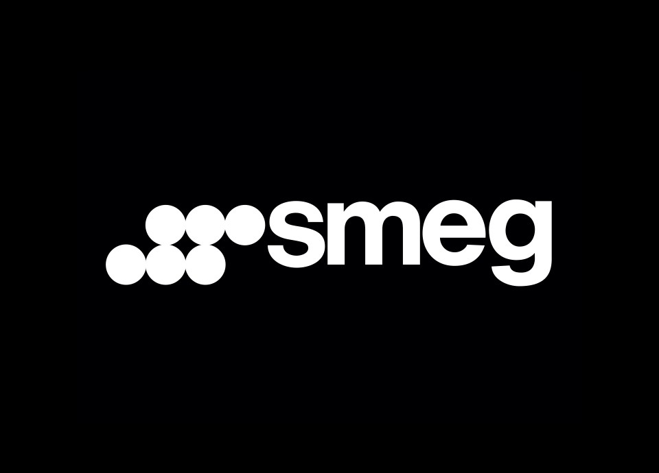 Hsitoire SMEG - Logo corporate Smeg imaginé par Franco Maria Ricci I SMEGFOODSERVICE