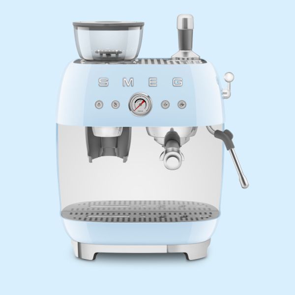 Smeg Kaffeevollautomat mit Dampffunktion BCC02RDMEU