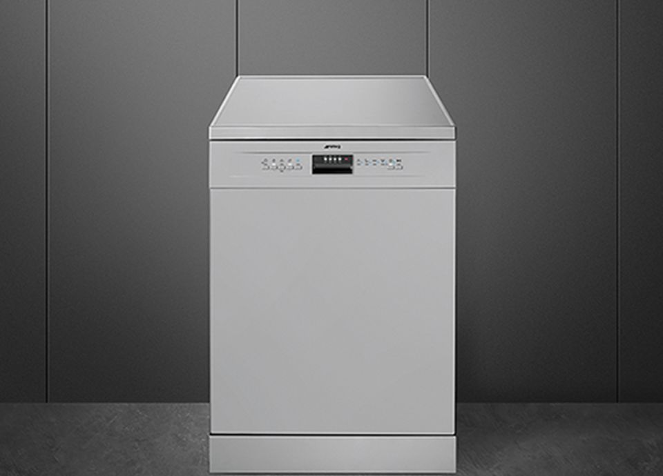Lave-vaisselle pose libre Smeg
