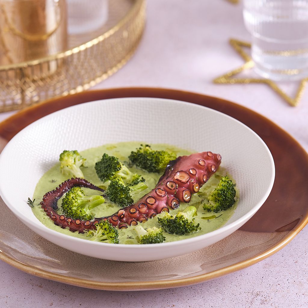 Roasted octopus on broccoli cream