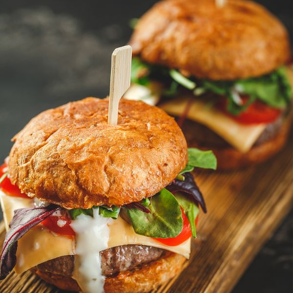 hamburger-with-french-fries