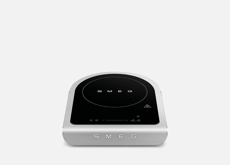 Portable induction cooktop in White