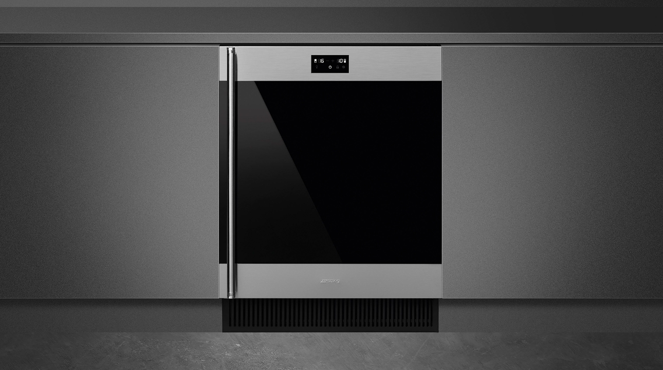 Discover the Smeg collections Classic