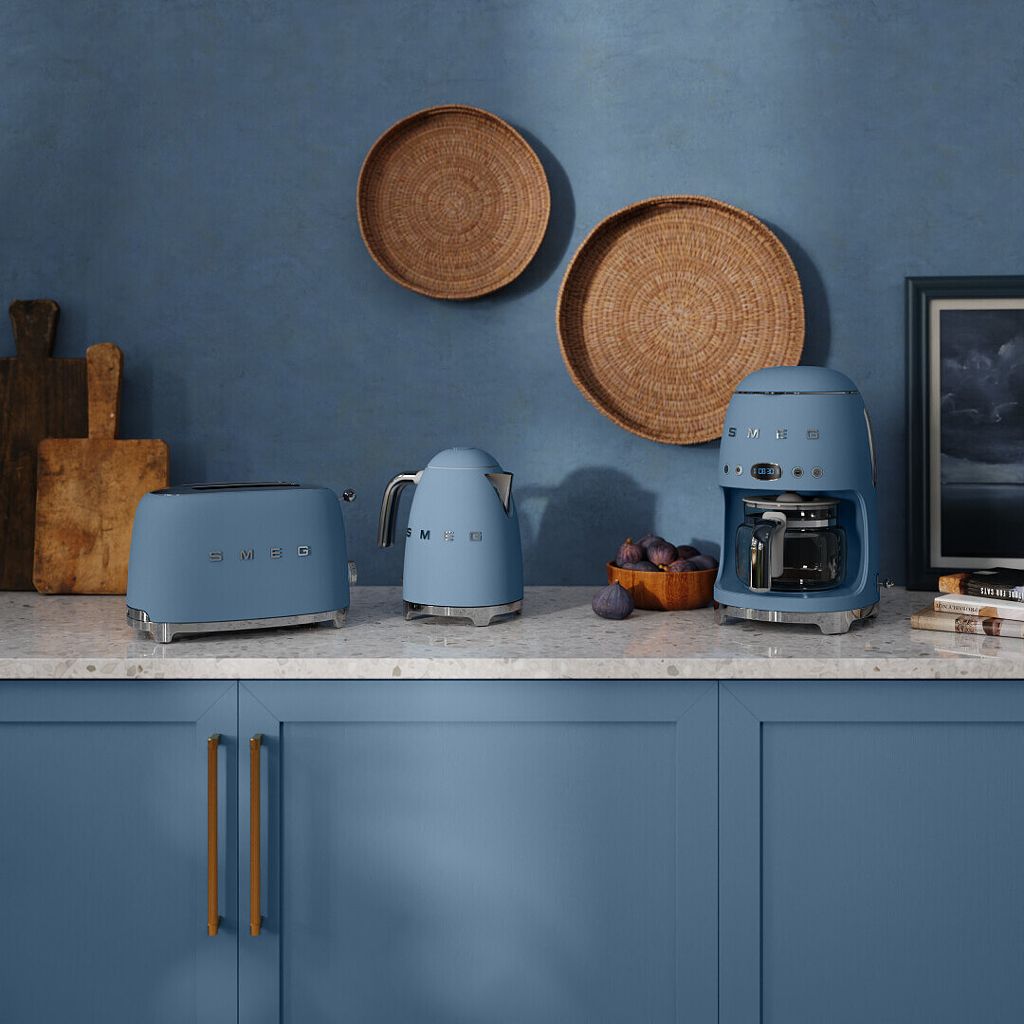 Smeg storm blue small kitchen appliances Smeg storm blue small kitchen appliances