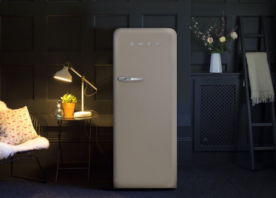 NIEUWE SMEG ‘SOFT TOUCH’ KOELKASTEN